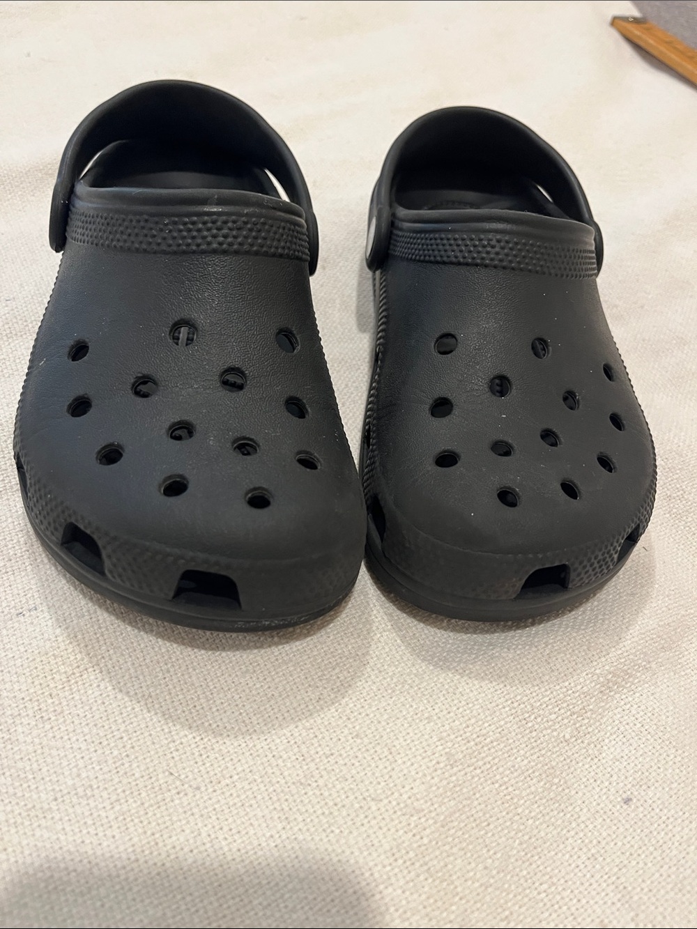 CROCS Kids Black Classic Clog Sandals - Picture 5 of 8